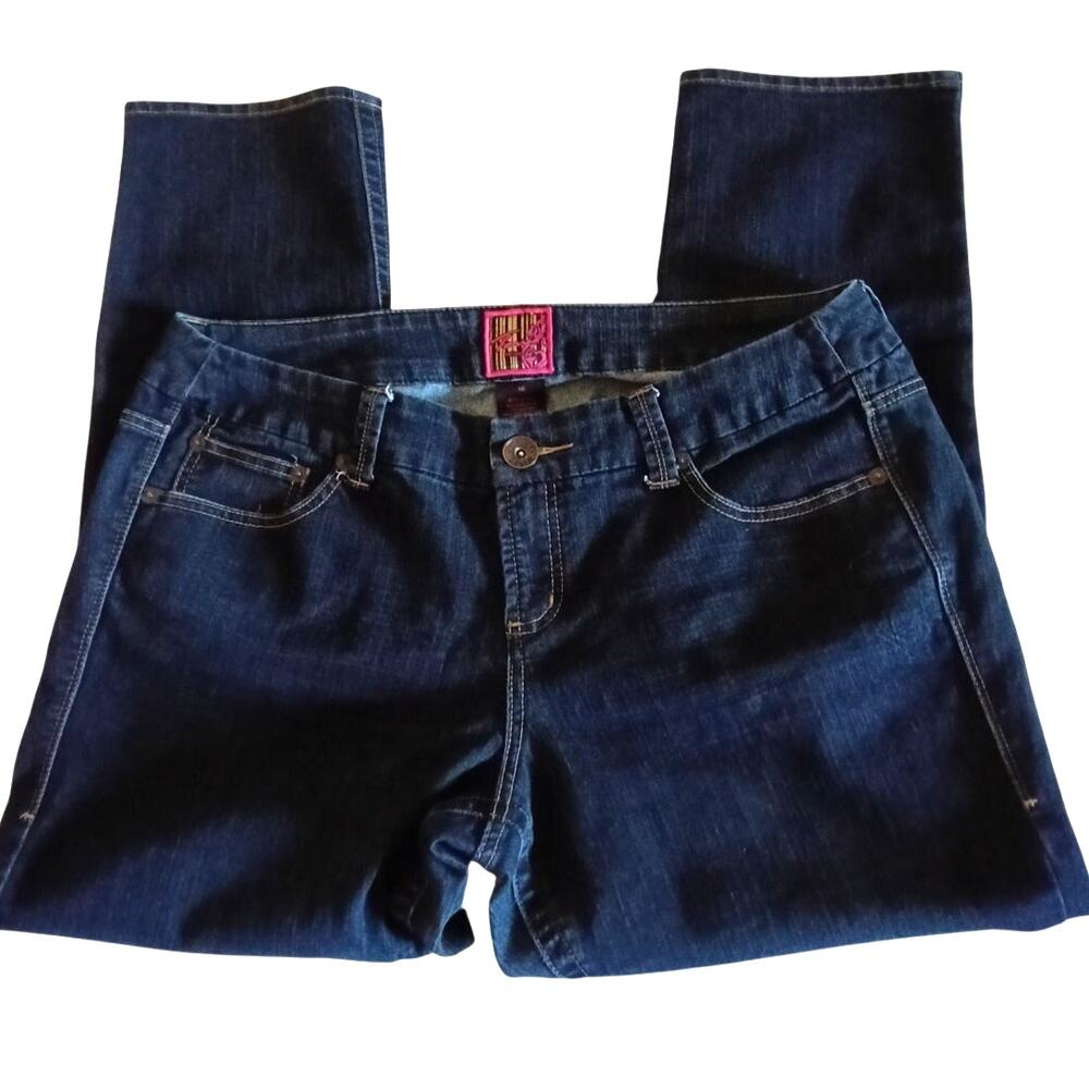 Torrid Tapered Jeans GUC - 18